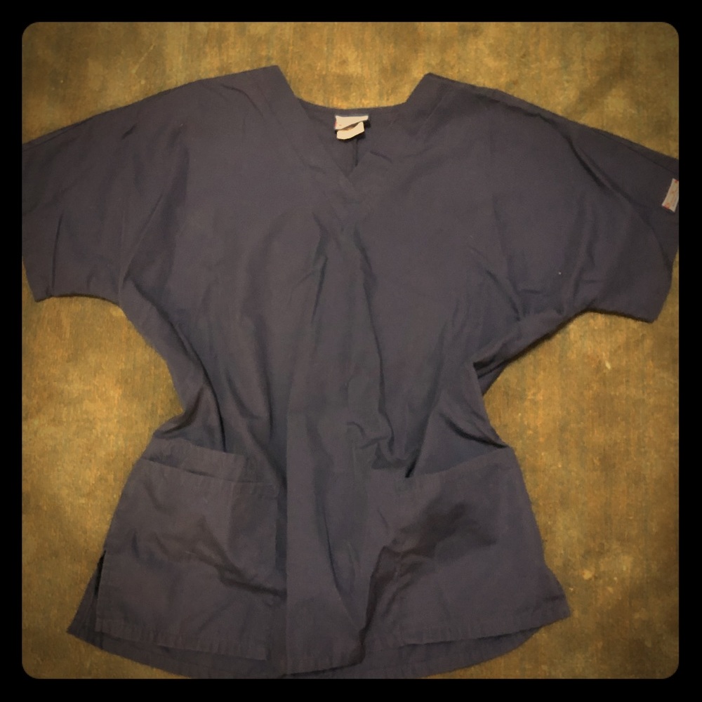 • Cherokee Scrub top •